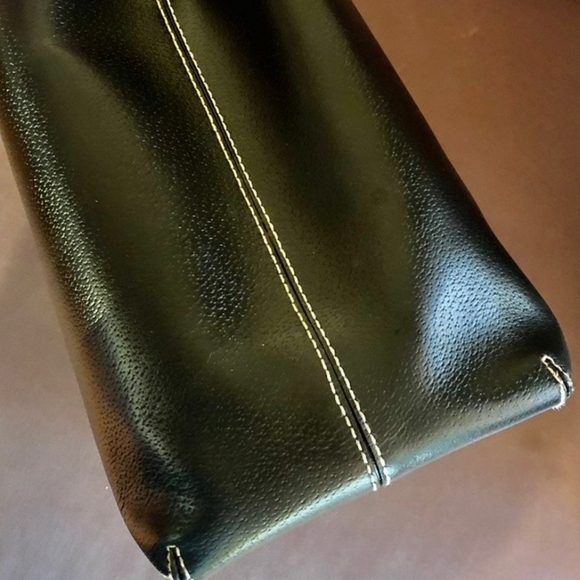 Kate Spade New York Weslley Elena Large Black Tote - Picture 6 of 8